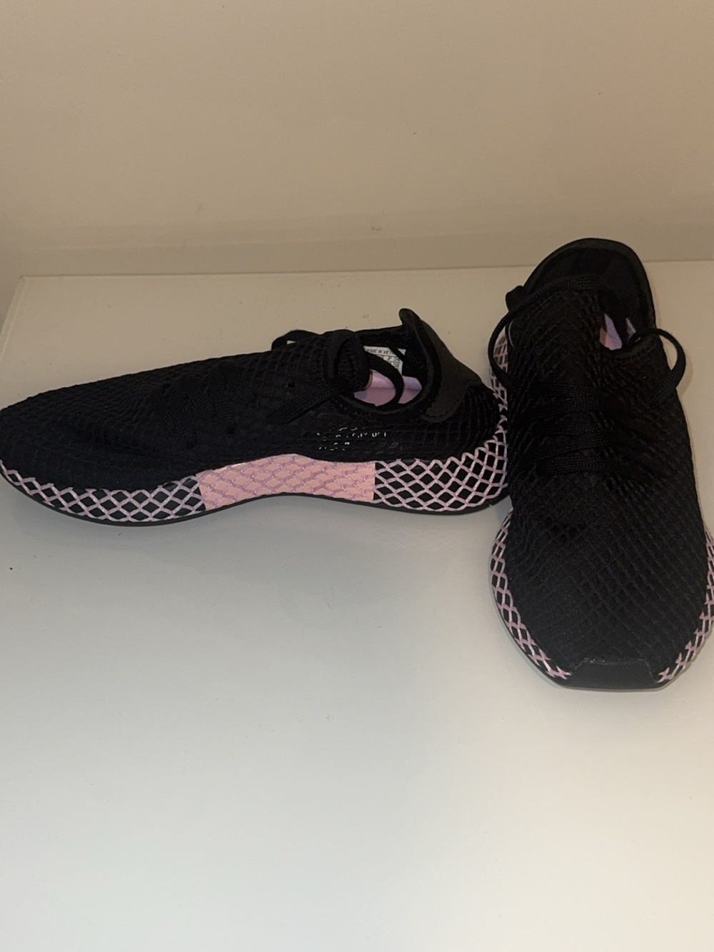Brand New! Adidas Black Sneakers with Pink Mesh Cage! Size 8.5. Never worn! - Picture 3 of 3
